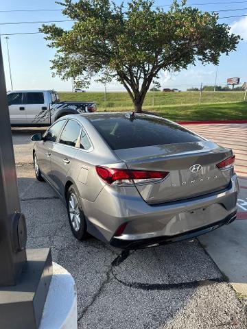Used 2018 Hyundai Sonata SE FWD image 4