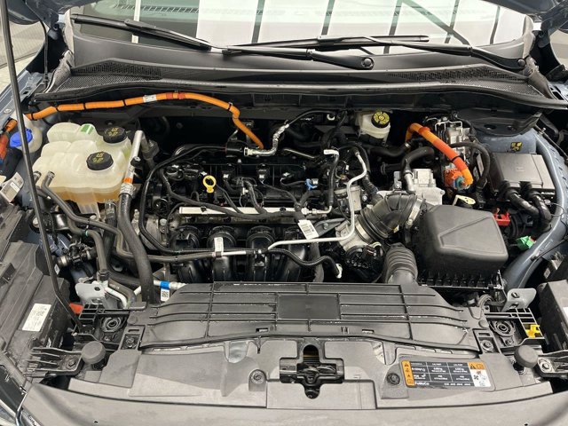 Certified 2025 Ford Escape ST-Line Elite w/ Premium Technology Package AWD/4WD image 31