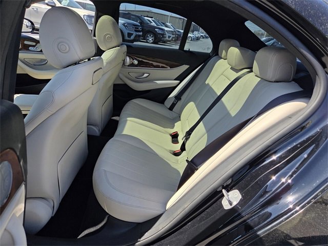 Used 2018 Mercedes-Benz E 400 E 400 w/ Premium 1 Package image 10