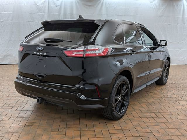 Certified 2024 Ford Edge ST-Line w/ Class II Trailer Tow Package AWD/4WD image 7