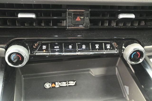 Used 2025 Chevrolet Tahoe RST w/ Comfort Package AWD/4WD image 13