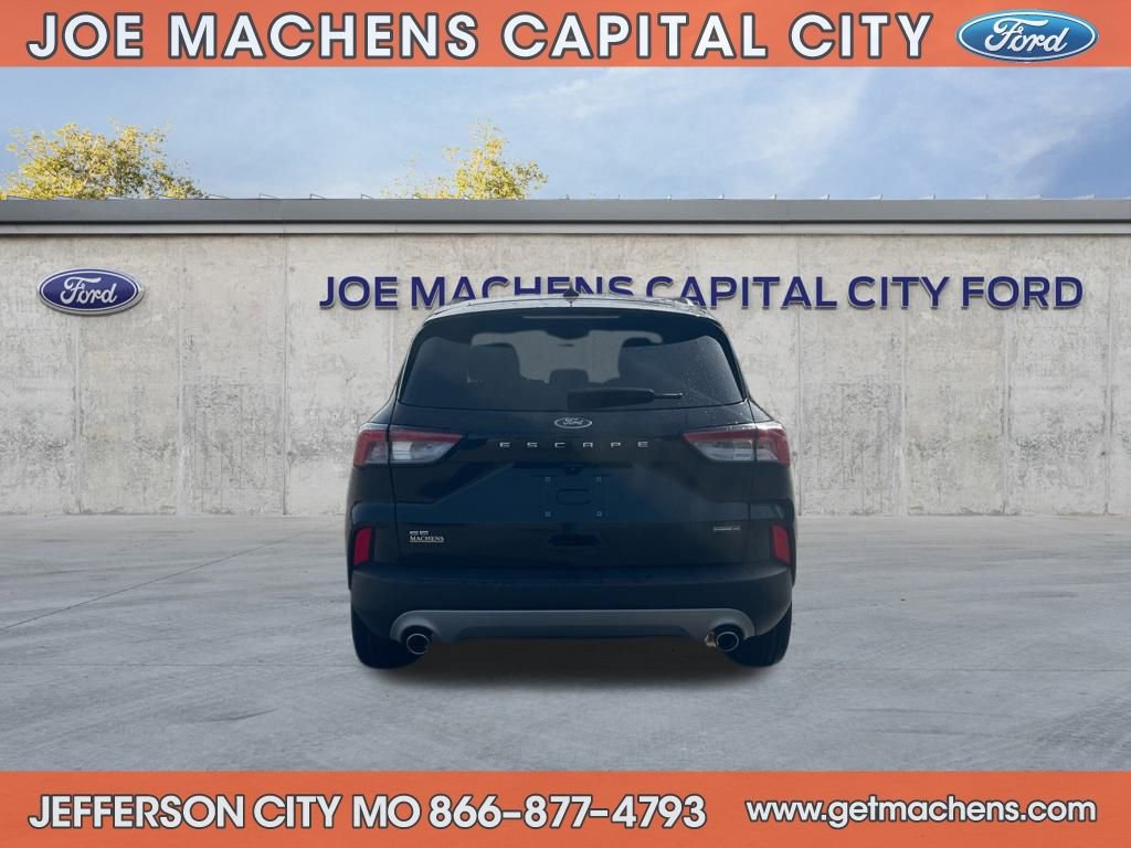 Certified 2022 Ford Escape SE w/ Convenience Package image 4