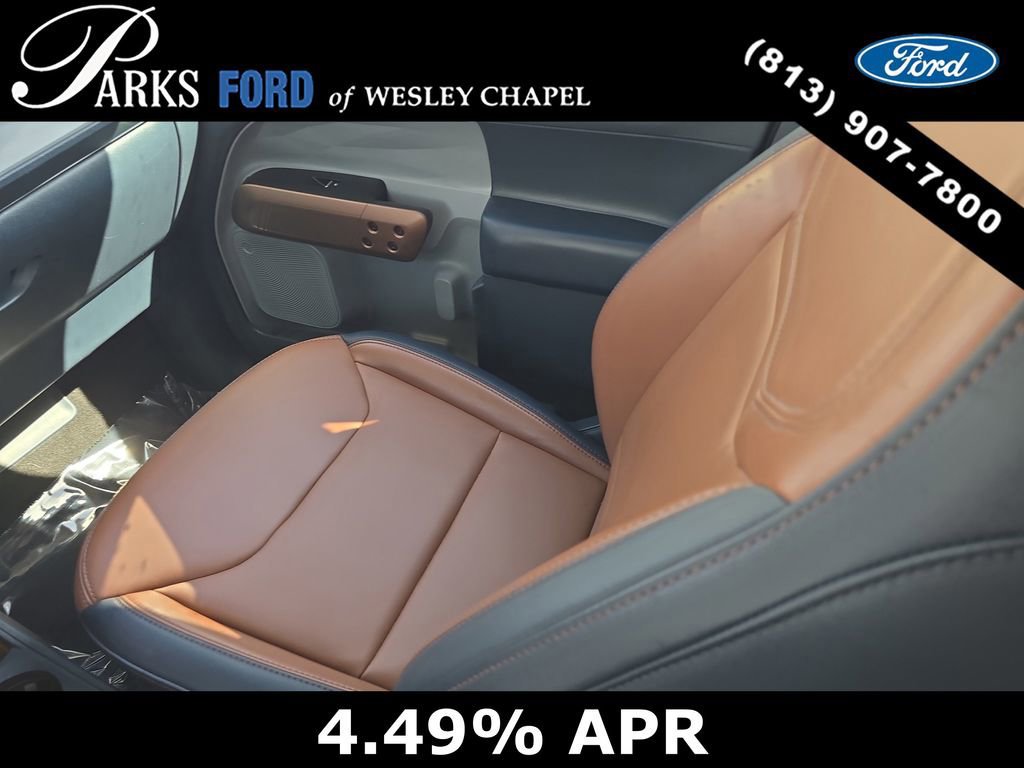 Certified 2023 Ford Maverick Lariat image 13