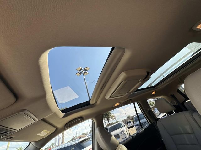 Used 2019 Honda Pilot Elite image 28