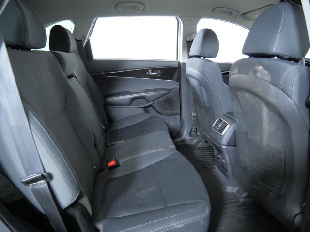 Used 2020 Kia Sorento AWD V6 image 14