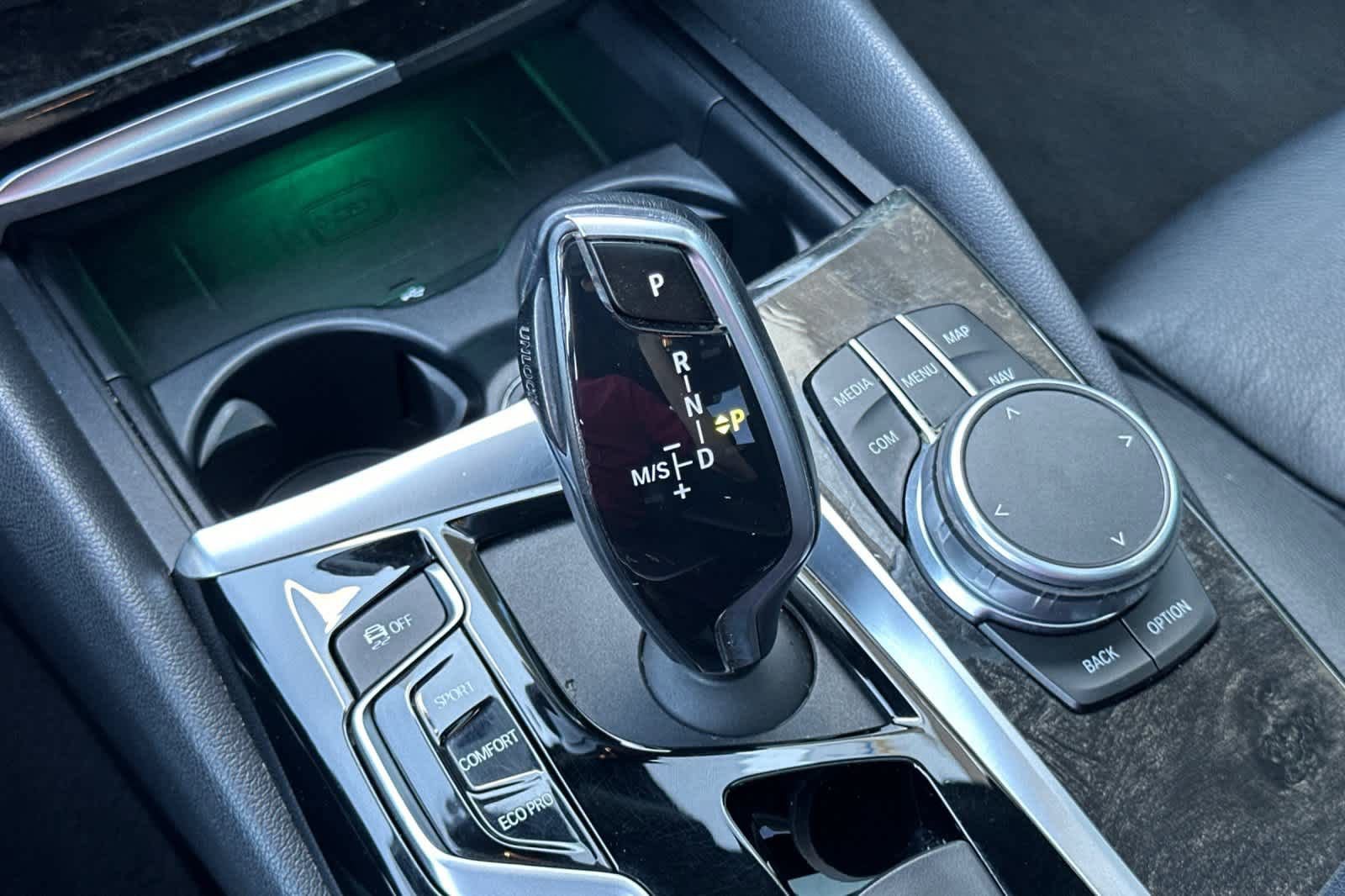 Used 2019 BMW 530i 530i w/ Convenience Package image 21