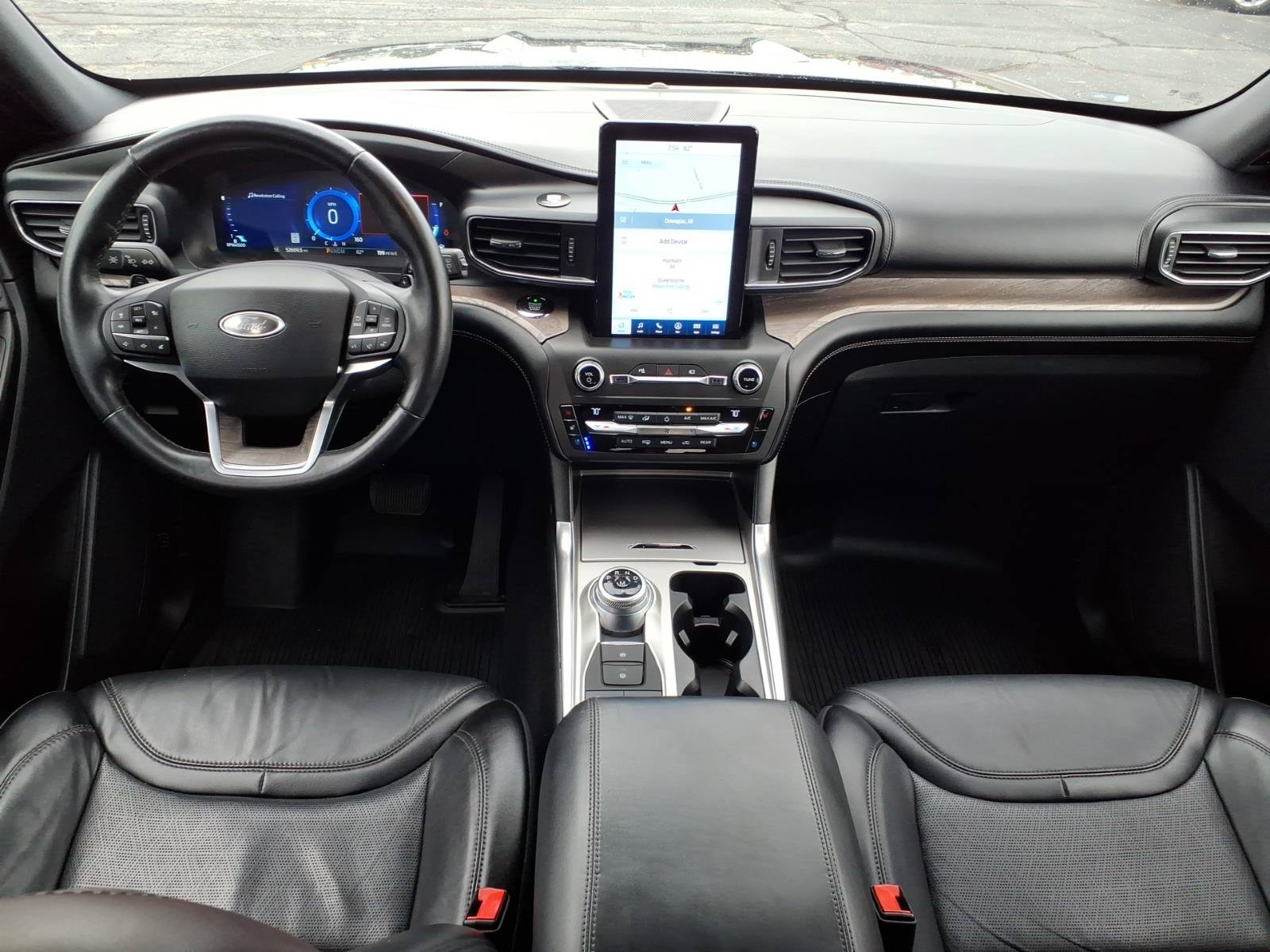 Certified 2020 Ford Explorer Platinum w/ Premium Technology Package AWD/4WD image 10