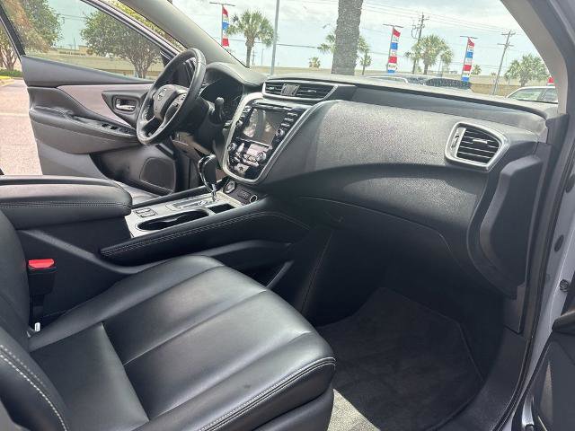 Used 2023 Nissan Murano SV w/ SV Midnight Edition Package FWD image 22