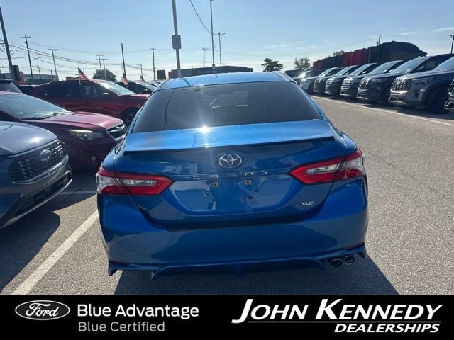 Used 2018 Toyota Camry SE w/ Convenience Package FWD image 32