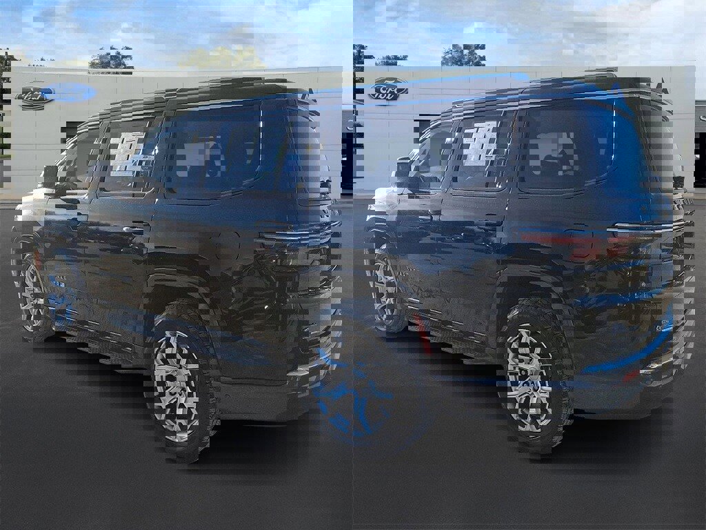 Used 2022 Jeep Wagoneer Series I w/ Convenience Group I image 3