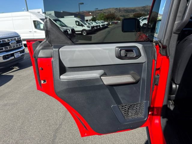 Certified 2023 Ford Bronco Black Diamond AWD/4WD image 11