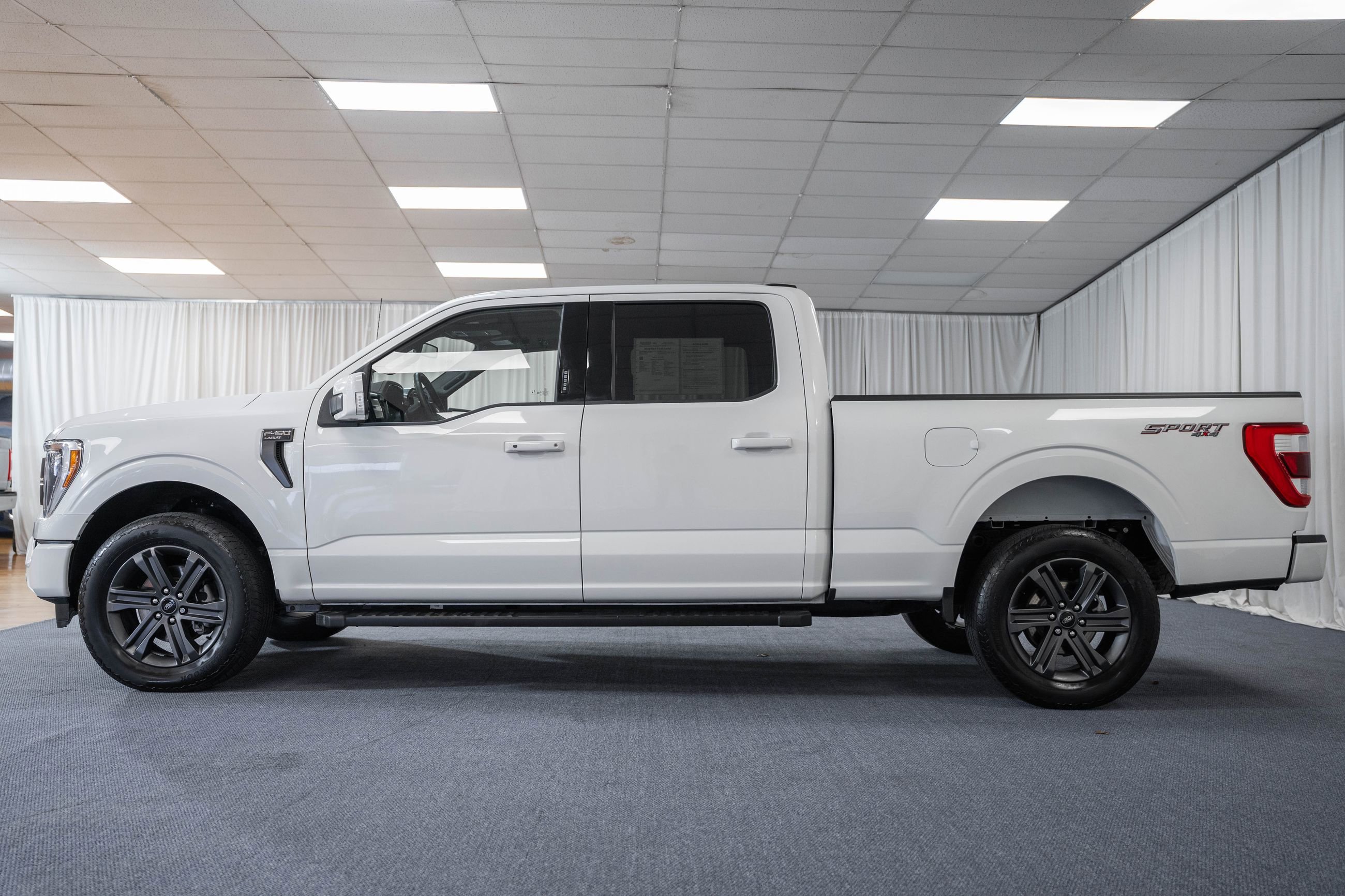 Certified 2023 Ford F150 Lariat w/ Equipment Group 502A High image 5