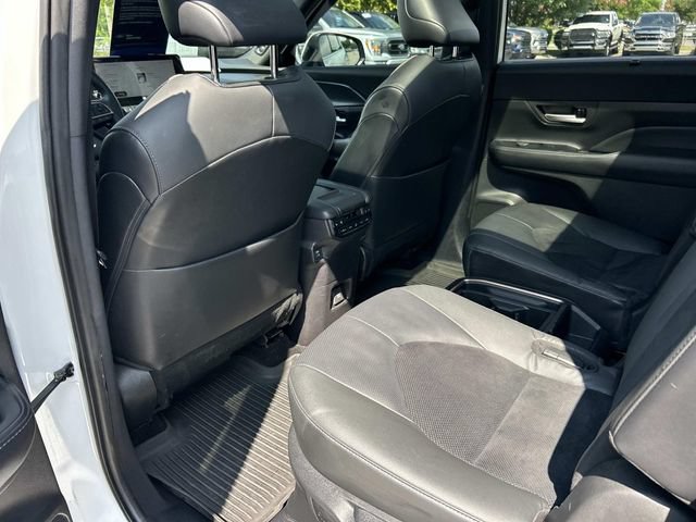 Used 2024 Toyota Grand Highlander AWD Hybrid image 20