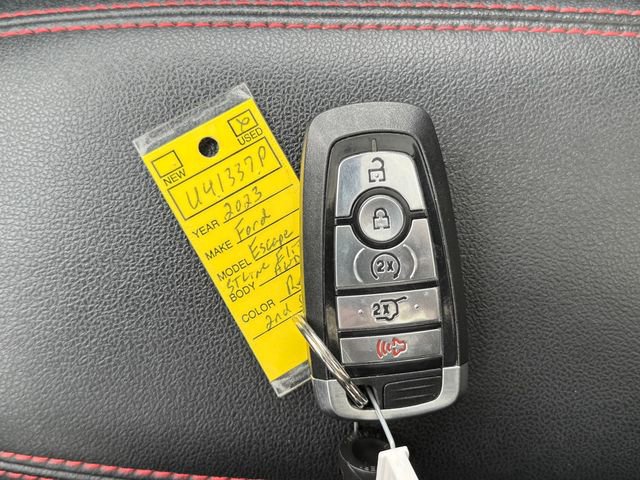 Certified 2023 Ford Escape ST-Line Elite w/ Premium Technology Package image 16