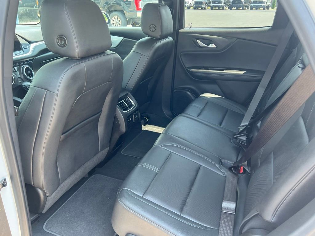 Used 2022 Chevrolet Blazer LT w/ Sound & Technology Package image 16