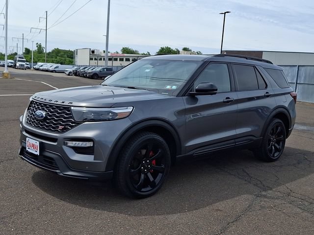 Certified 2023 Ford Explorer ST w/ Equipment Group 401A AWD/4WD image 3