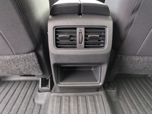 Used 2023 Nissan Rogue S AWD/4WD image 24