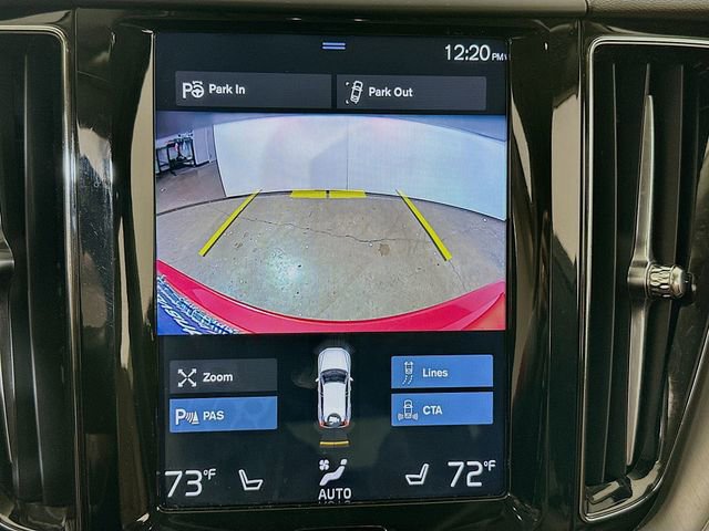 Used 2019 Volvo XC60 T5 Momentum w/ Multimedia Package image 16
