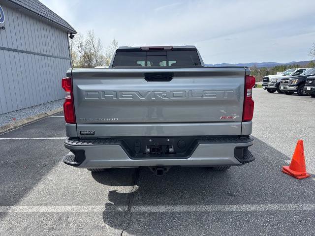 Used 2023 Chevrolet Silverado 1500 RST w/ Convenience Package II AWD/4WD image 4