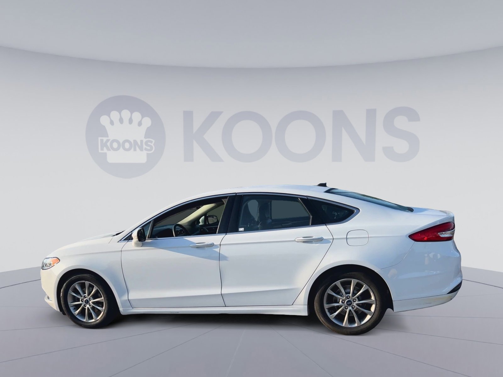 Certified 2017 Ford Fusion SE image 11