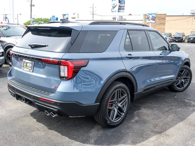 Certified 2026 Ford Explorer ST AWD/4WD image 8
