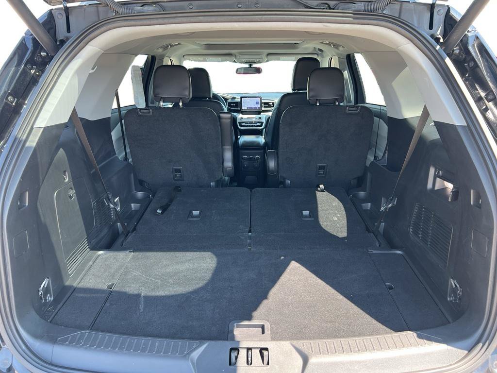 Certified 2024 Ford Explorer XLT w/ Equipment Group 202A AWD/4WD image 23