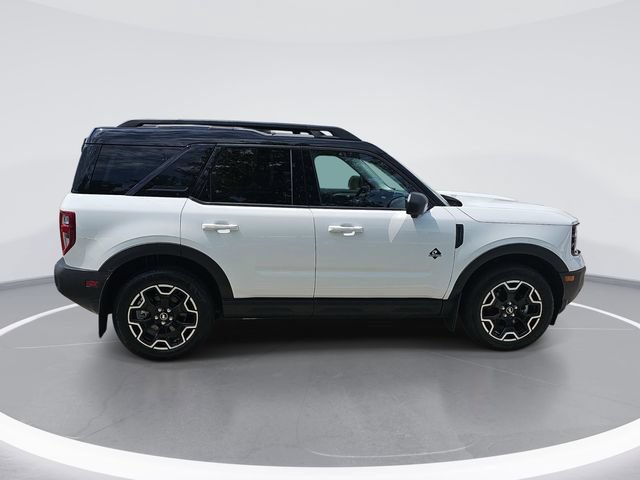 Certified 2025 Ford Bronco Sport Outer Banks w/ Outer Banks Tech Package+ AWD/4WD image 6