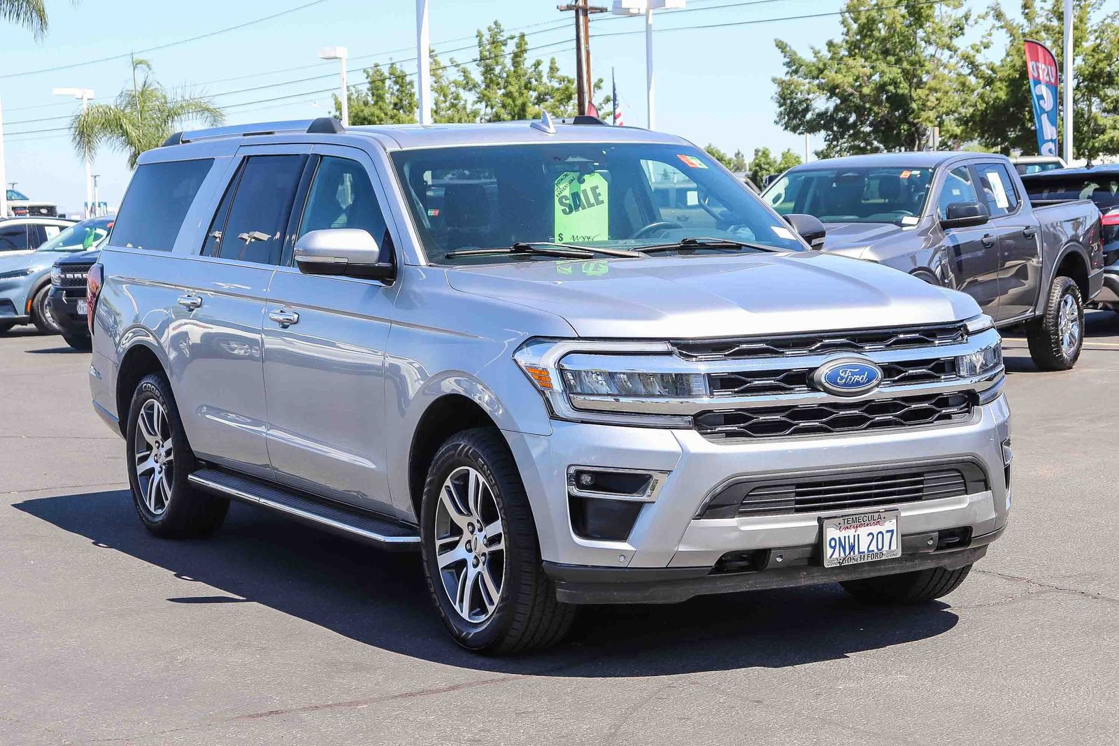 Certified 2022 Ford Expedition Max Limited AWD/4WD image 3