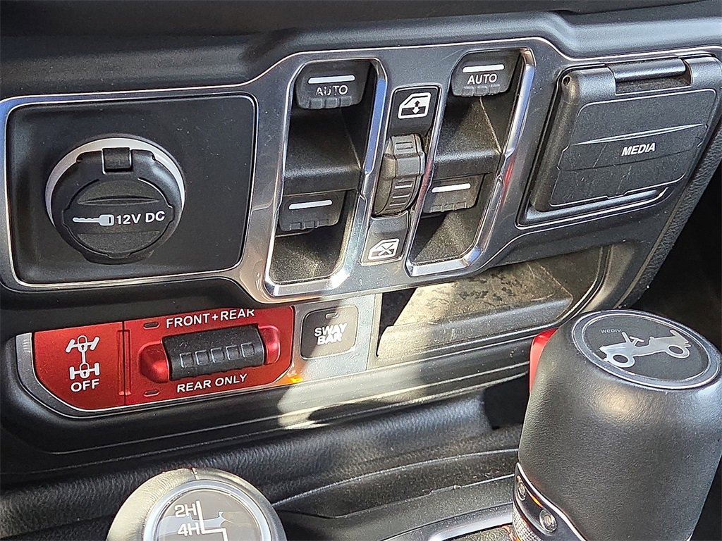 Used 2018 Jeep Wrangler Unlimited Rubicon image 29