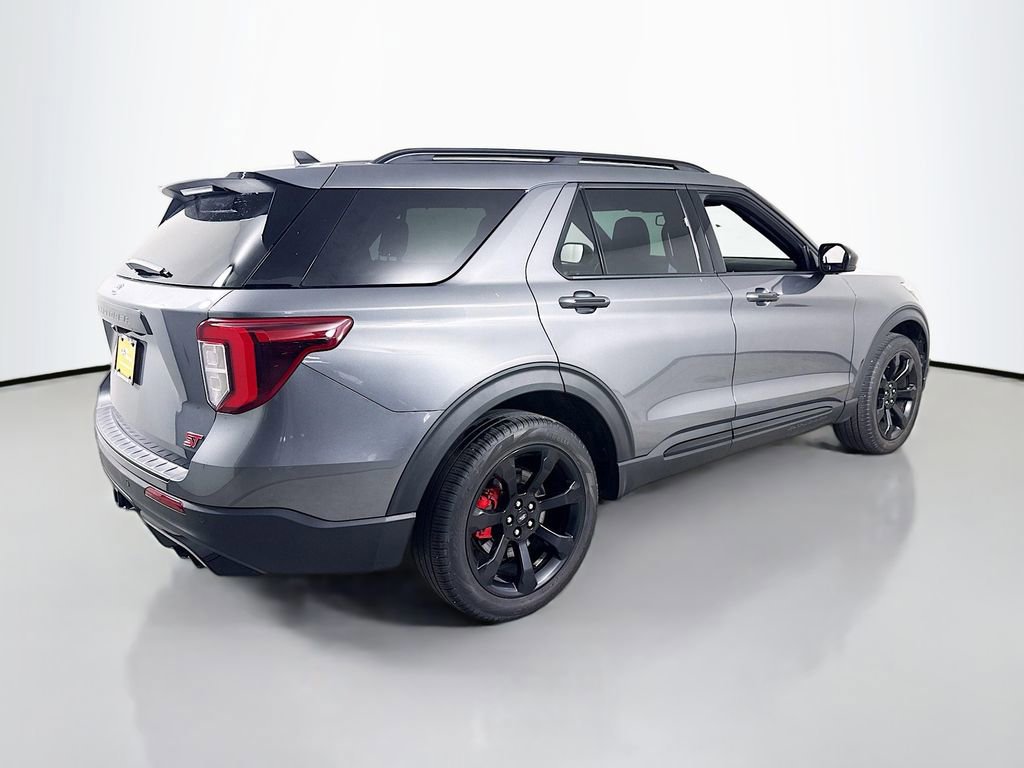 Certified 2023 Ford Explorer ST w/ ST High-Performance Pack image 5