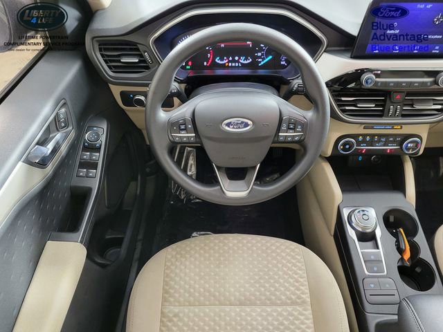 Certified 2020 Ford Escape SE image 26