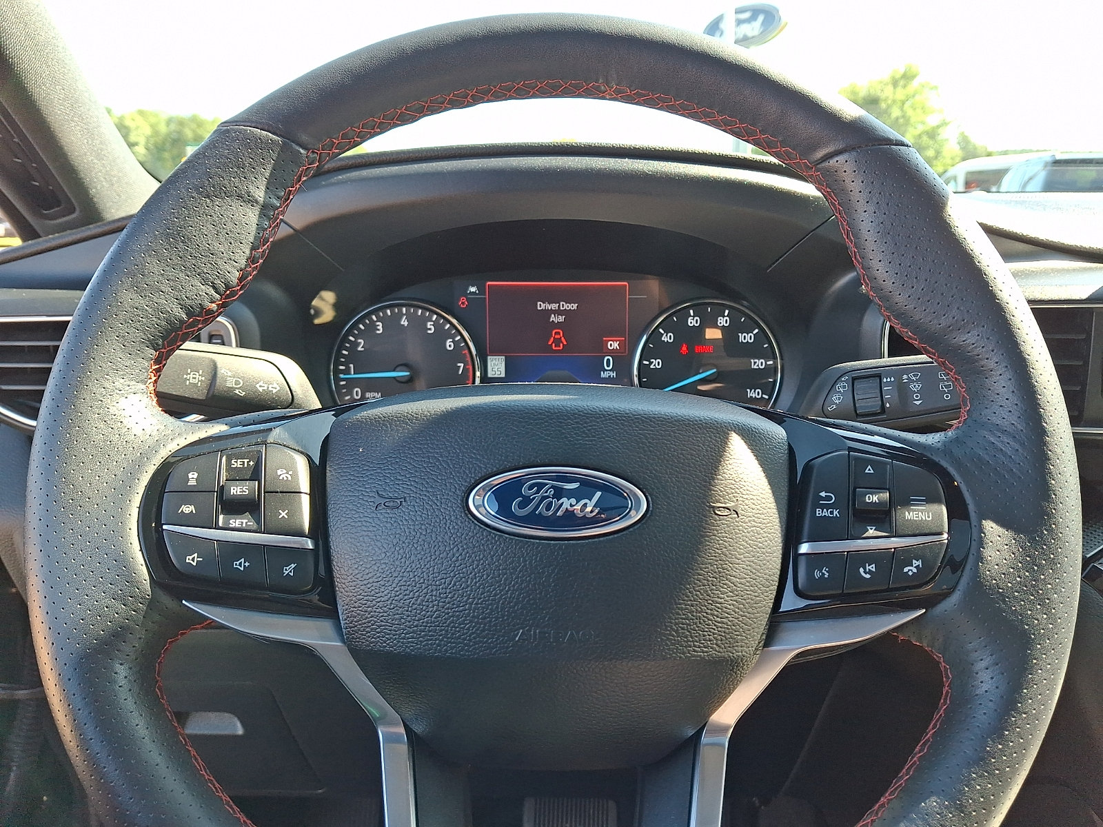 Certified 2023 Ford Explorer ST-Line w/ Class IV Trailer Tow Package AWD/4WD image 21