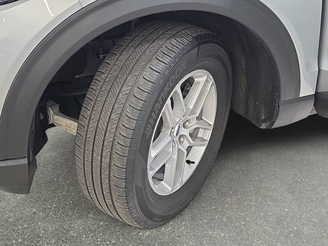 Certified 2025 Ford Explorer Active AWD/4WD image 31