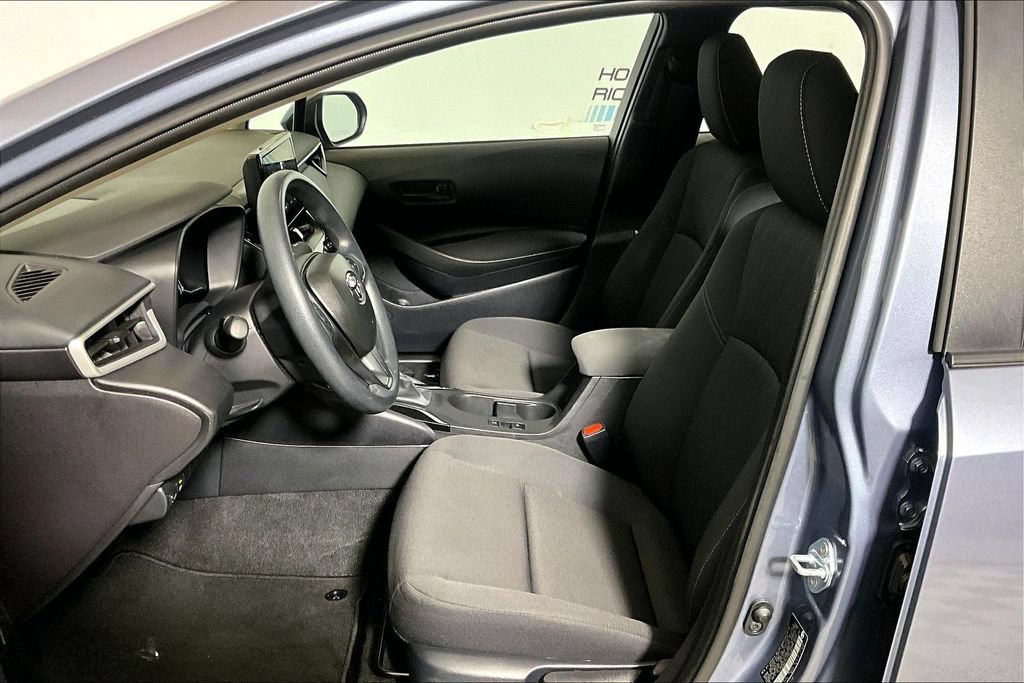 Used 2026 Toyota Corolla LE FWD image 20