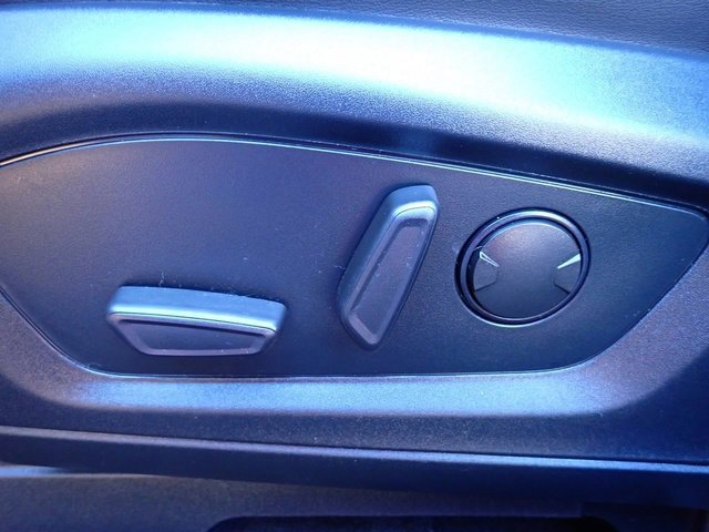 Certified 2022 Ford Explorer XLT w/ Equipment Group 202A image 24