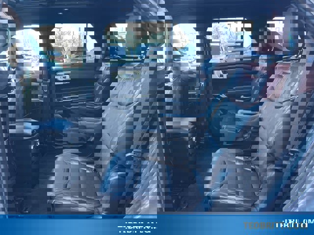 Certified 2022 Ford Explorer Platinum w/ Equipment Group 601A image 13