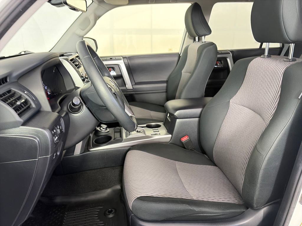 Used 2020 Toyota 4Runner SR5 image 11