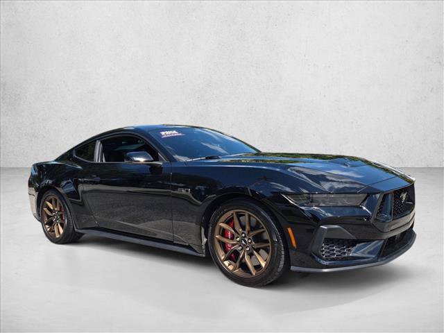 Certified 2025 Ford Mustang GT Premium RWD image 3