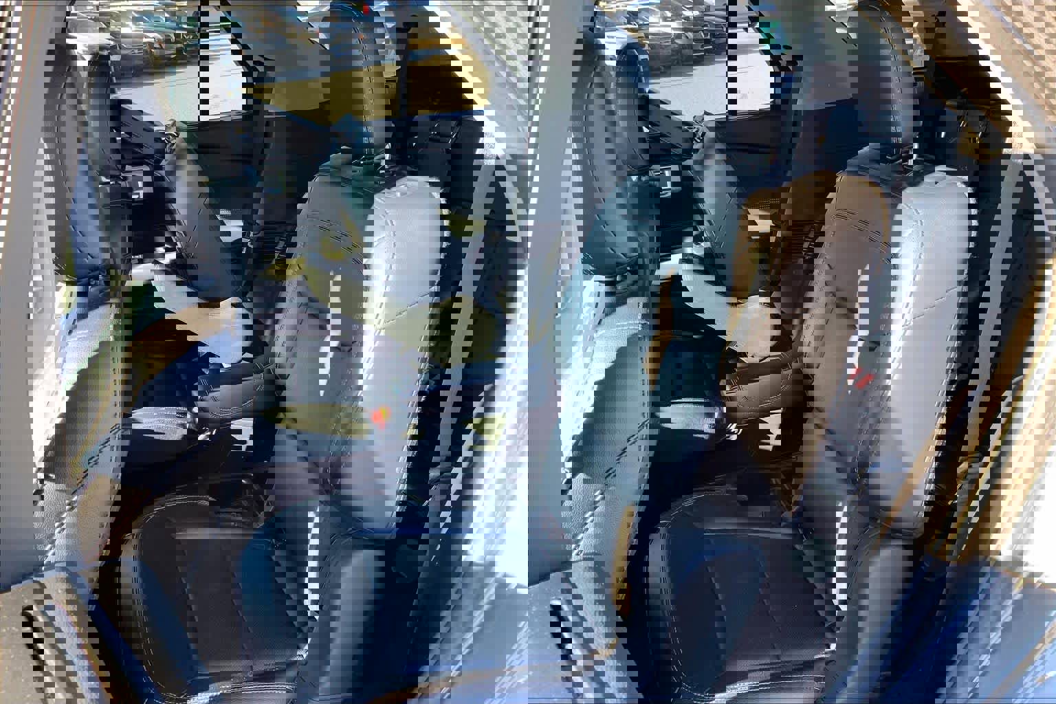 Certified 2021 Ford Explorer Limited w/ Equipment Group 301A image 19