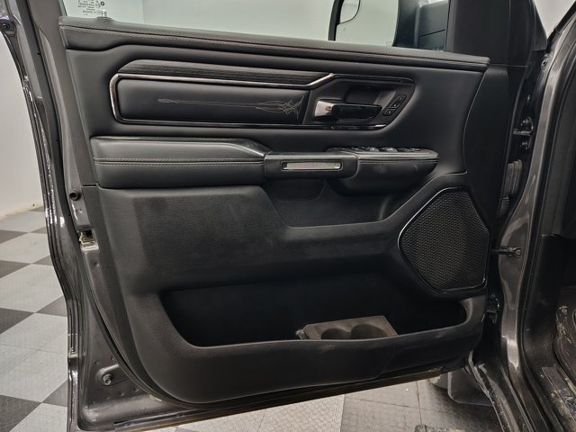 Used 2022 RAM 1500 Limited w/ Body Color Bumper Group AWD/4WD image 9