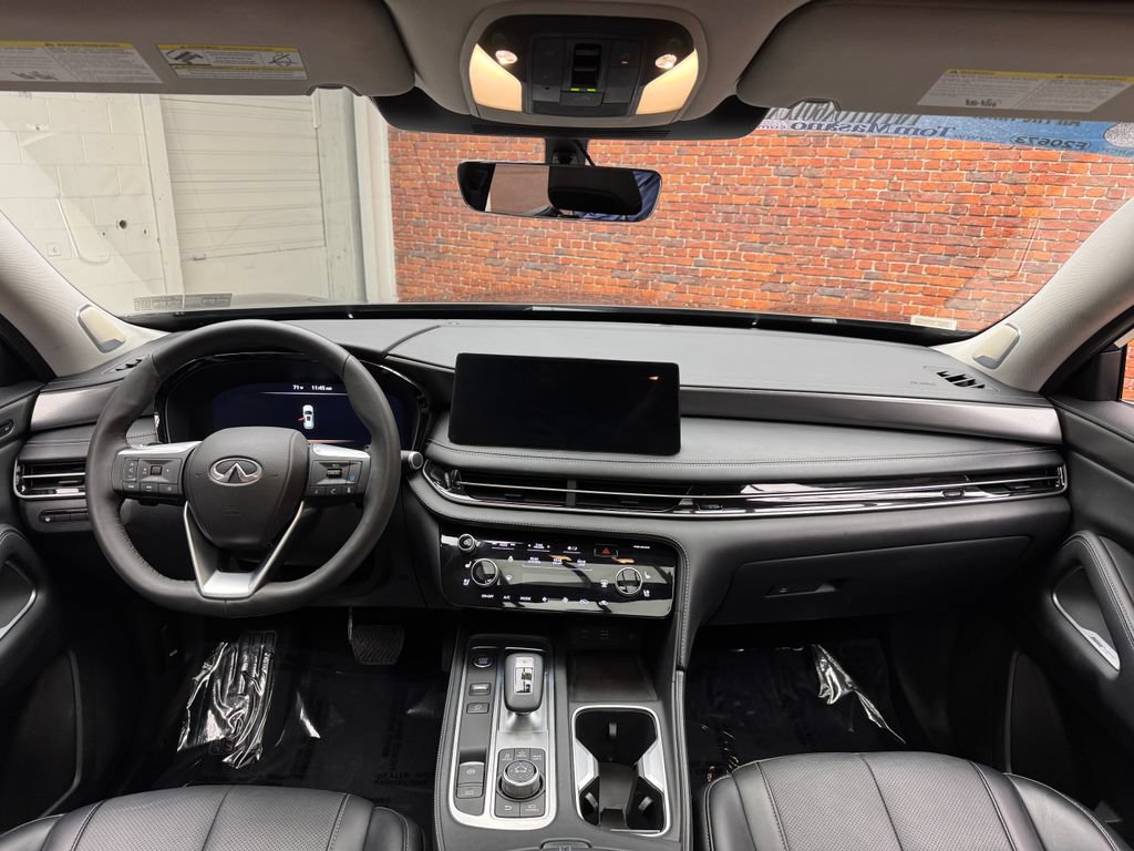 Used 2023 INFINITI QX60 Luxe w/ Performance Audio Package AWD/4WD image 13