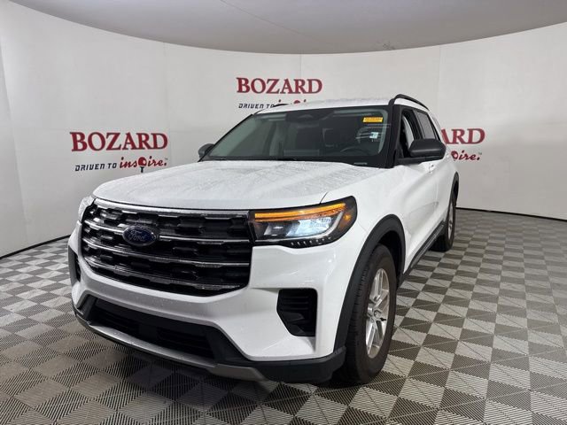 Certified 2025 Ford Explorer Active image 4