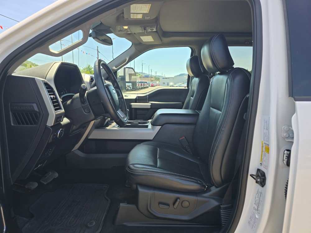 Certified 2020 Ford F350 Lariat w/ Lariat Ultimate Package AWD/4WD image 9