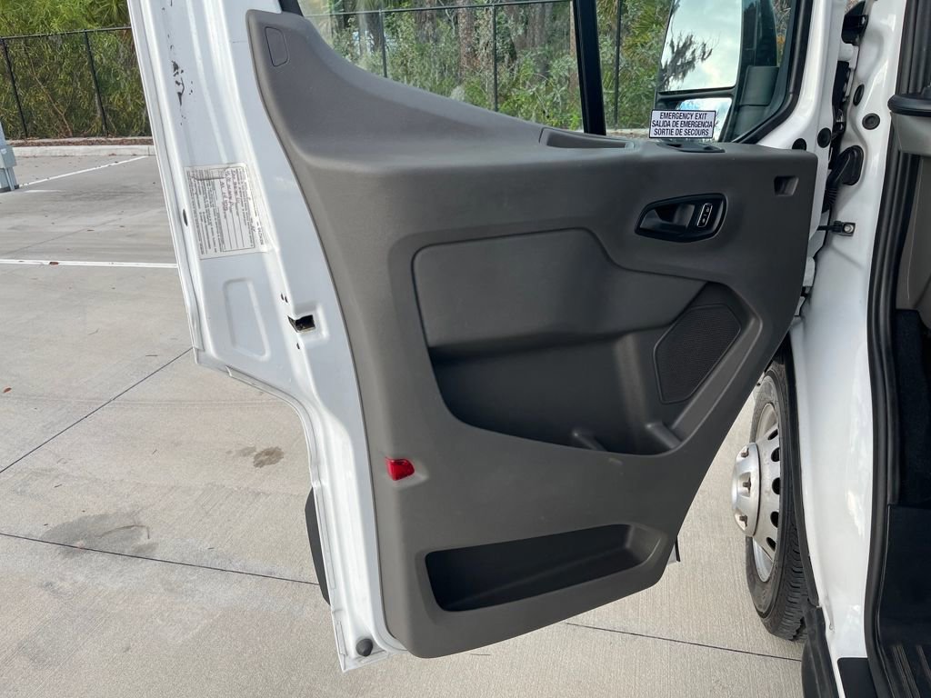 Certified 2024 Ford Transit 350 XLT image 15