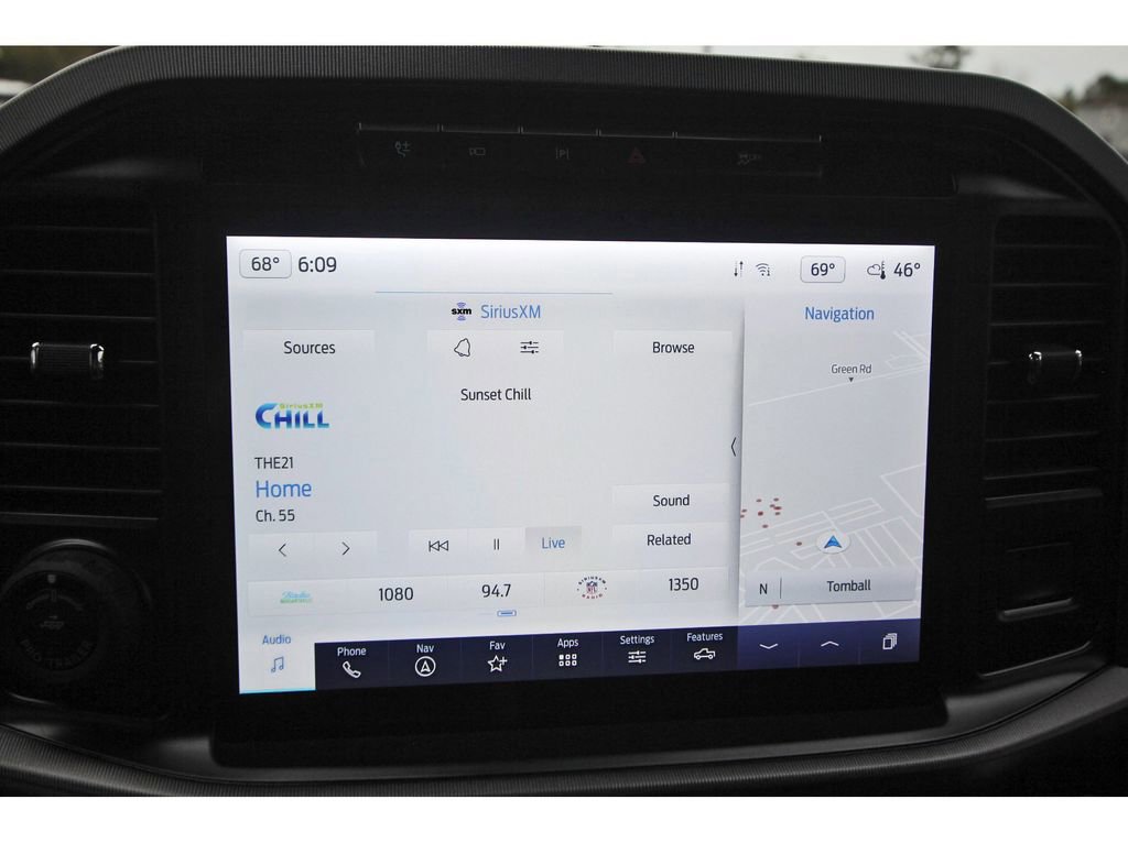 Certified 2023 Ford F150 Platinum w/ Equipment Group 701A High image 25