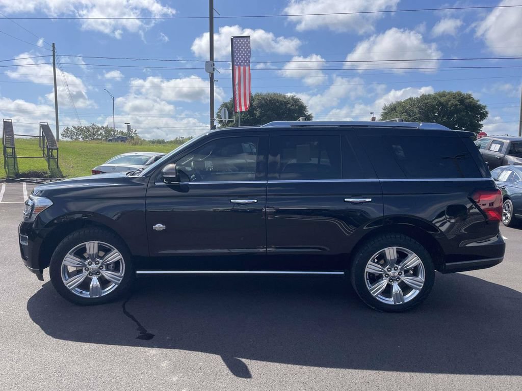 Certified 2022 Ford Expedition King Ranch AWD/4WD image 6