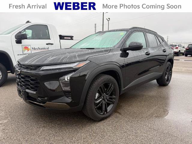 Used 2025 Chevrolet Trax ACTIV w/ Sunroof Package