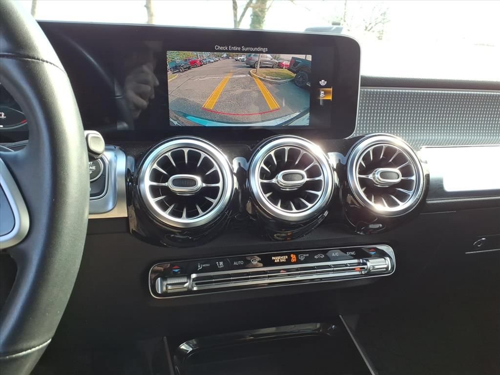 Used 2021 Mercedes-Benz GLB 250 4MATIC image 24