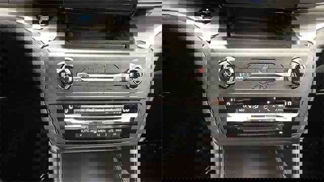 Certified 2020 Ford Explorer XLT w/ Equipment Group 202A image 10