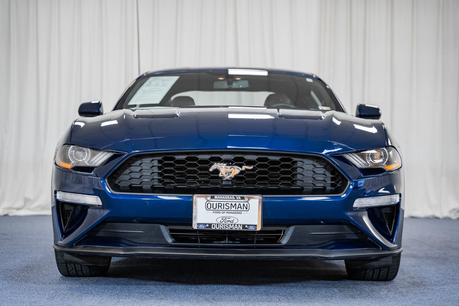 Certified 2019 Ford Mustang Coupe image 2